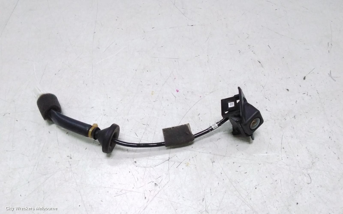 MAZDA CX8 REVERSE CAMERA, REVERSE CAMERA (TAILGATE MOUNTED), KG, 05/2018 - 12/2023 - Image 1