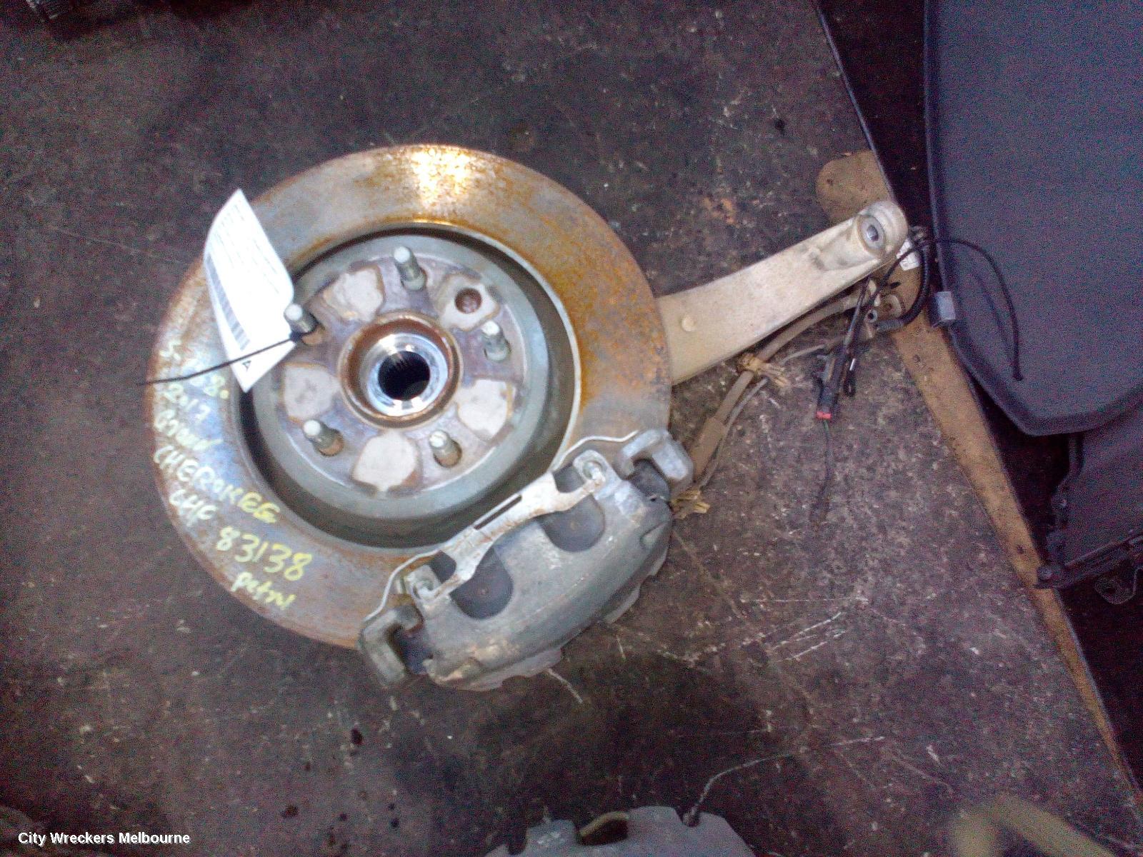 JEEP GRANDCHEROKEE LEFT FRONT HUB ASSEMBLY, WK, 2WD/4WD, NON SRT, 09/2016 ONWARDS - Image 2