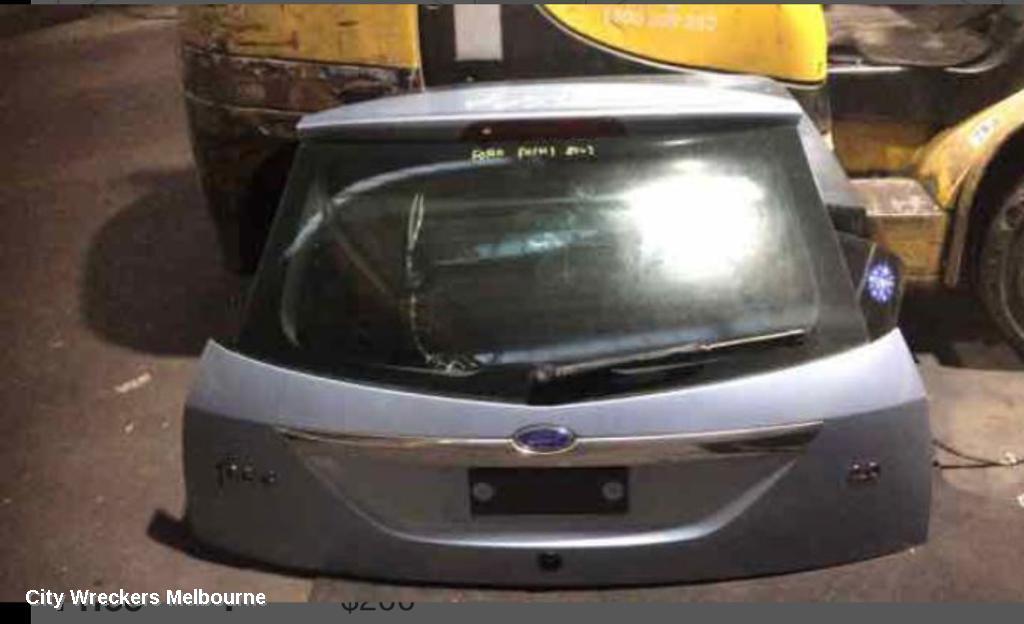 FORD FOCUS BOOTLID/TAILGATE, TAILGATE, LR, HATCH, NON SPOILER TYPE, 01/2001 - 06/2005 - Image 1