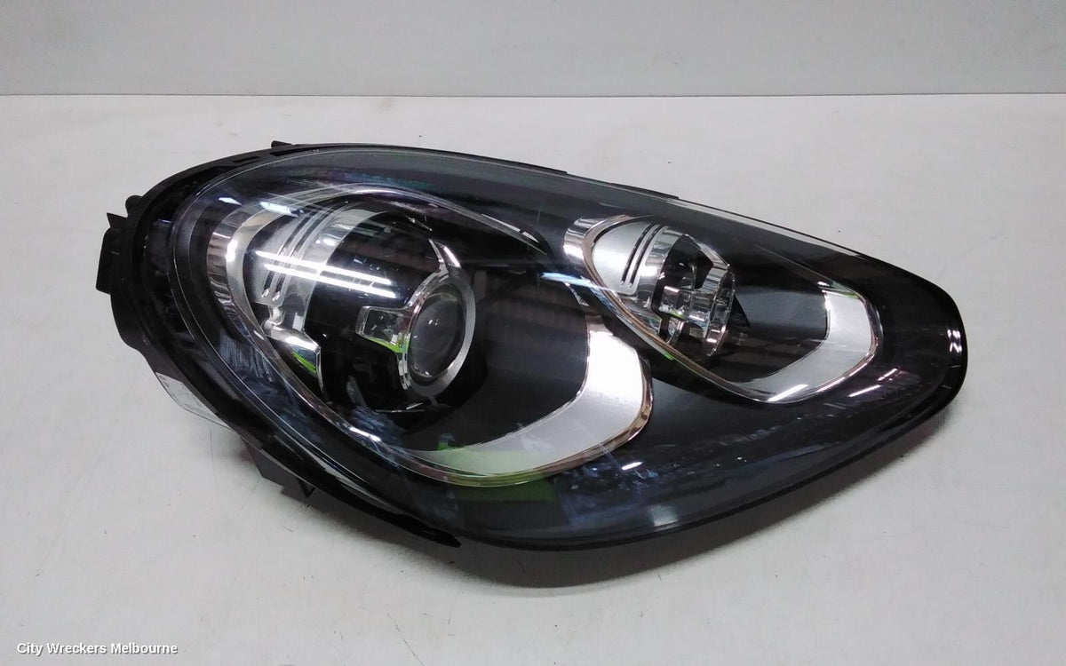 PORSCHE CAYENNE RIGHT HEADLAMP, LED TYPE, ADAPTIVE TYPE, W/ CORNERING TYPE, 92A, 11/2014 - 04/2018 - Image 2