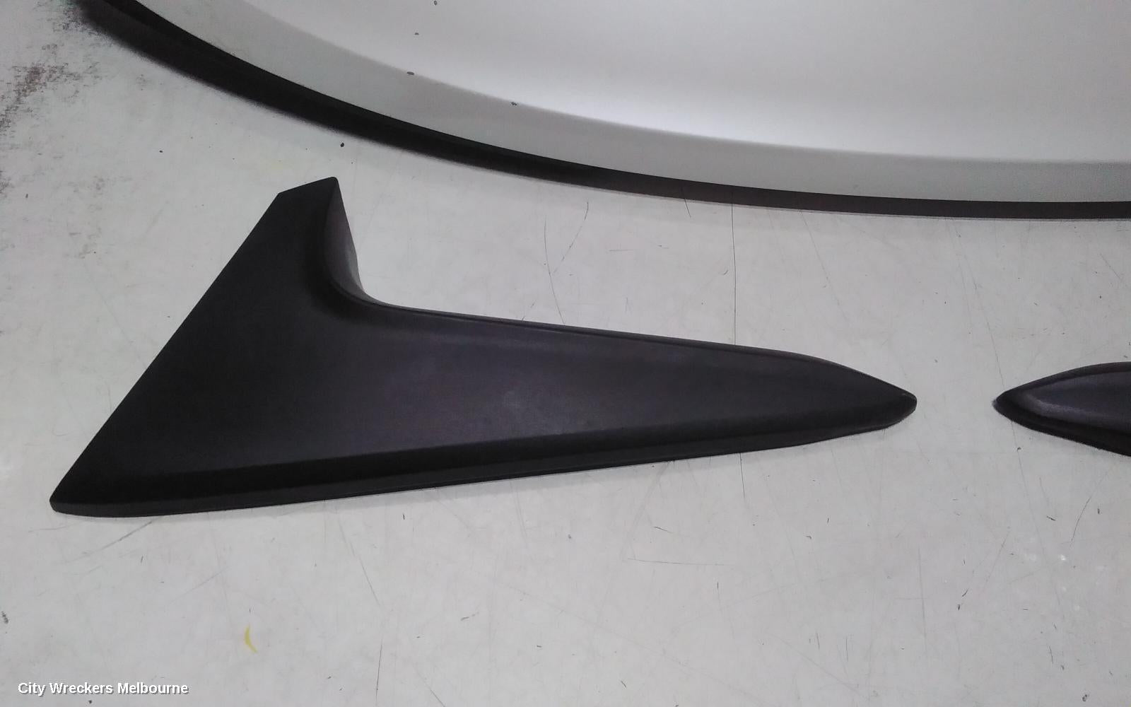 MAZDA CX8 REAR SPOILER, KG, 05/2018 - 12/2023 - Image 3