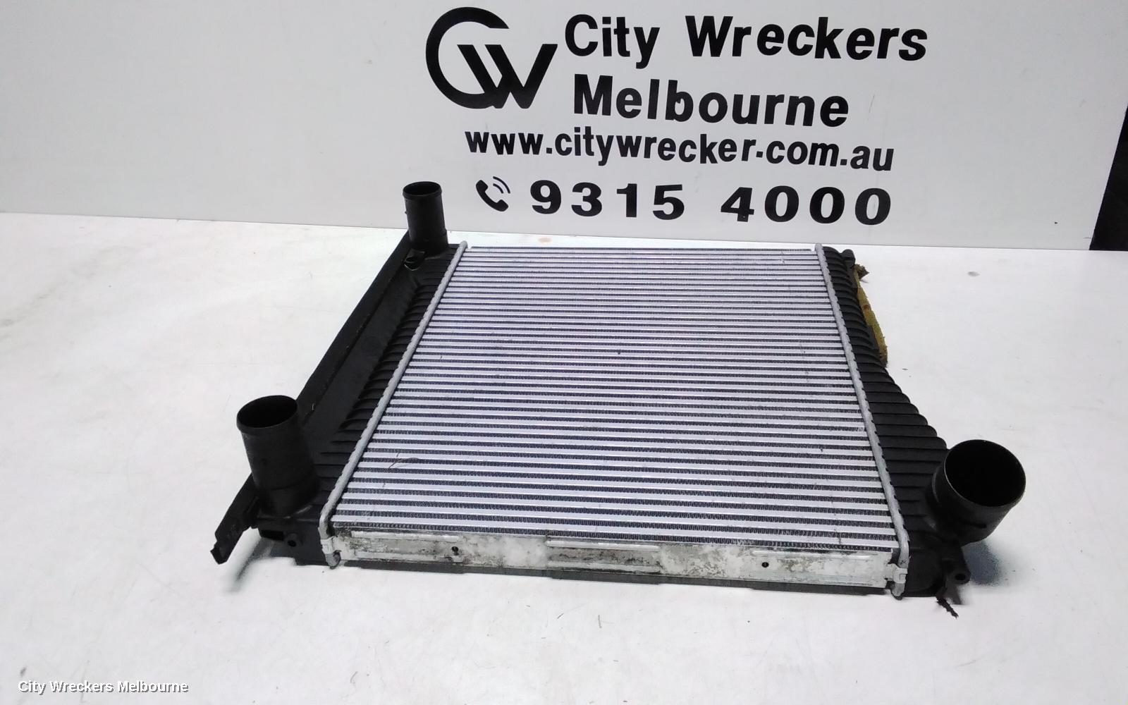 LAND ROVER RANGEROVER SPORT INTERCOOLER, L320, 08/2005 - 12/2013 - Image 2