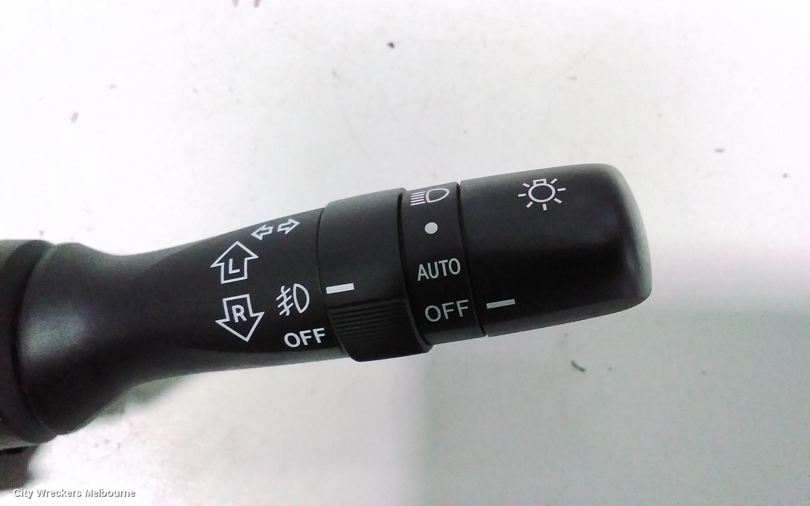 SUBARU IMPREZA COMBINATION SWITCH, FLASHER SWITCH, G5, 11/2016 ONWARDS - Image 2