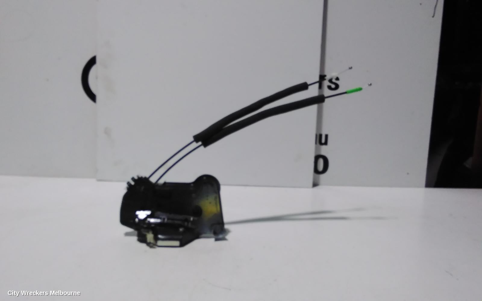 TOYOTA HIACE DOOR/BOOT/GATE LOCK, LEFT FRONT DOOR LOCK, 300 SERIES, 04/2019 ONWARDS - Image 3