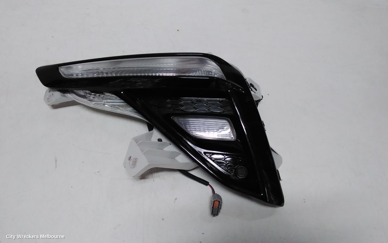 KIA CERATO RIGHT TAILLIGHT, BD, IN BUMPER, FLASHER, SEDAN, 04/2021 ONWARDS - Image 1