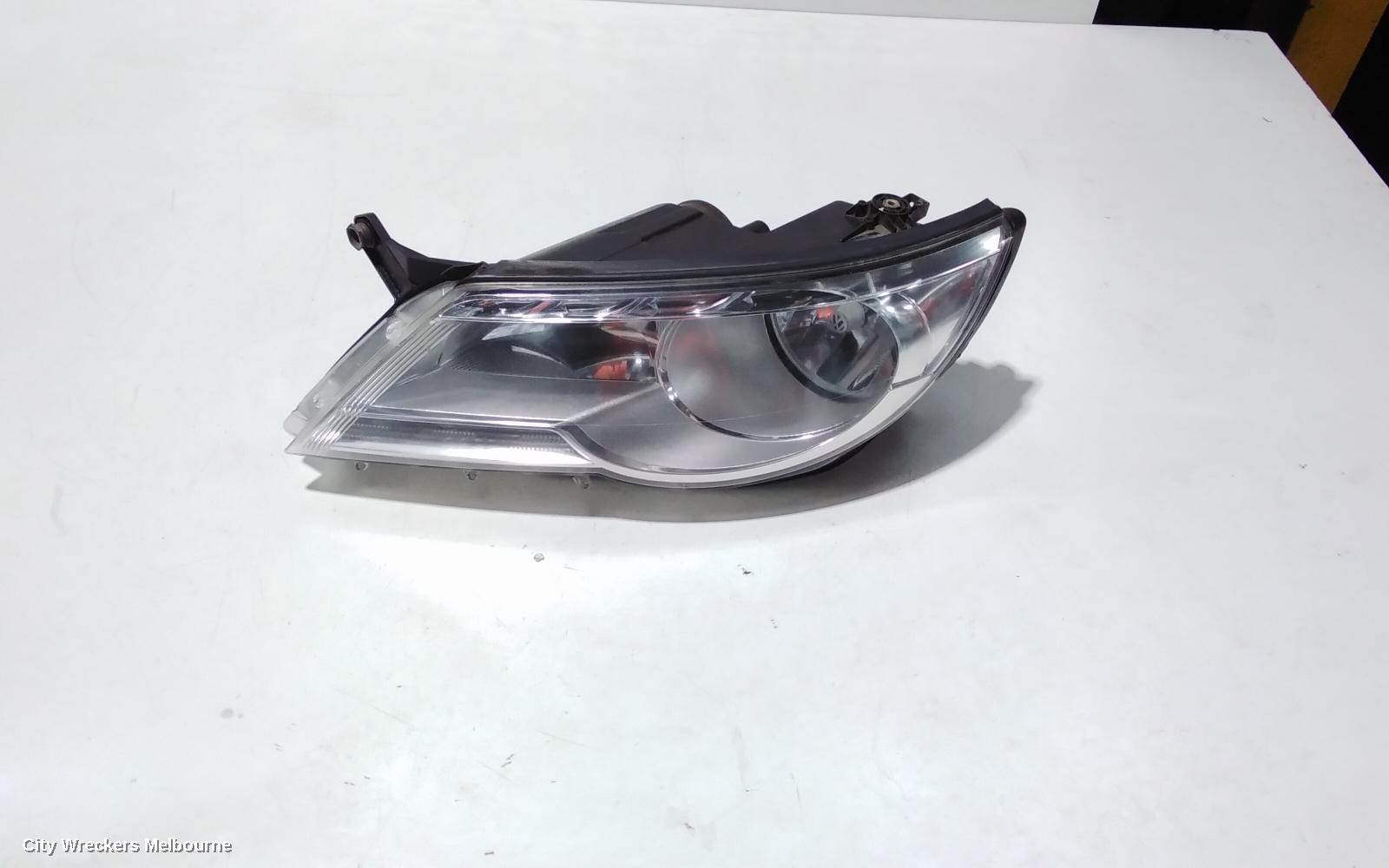 VOLKSWAGEN TIGUAN LEFT HEADLAMP, 5N, HALOGEN TYPE, 05/2008 - 06/2011 - Image 3