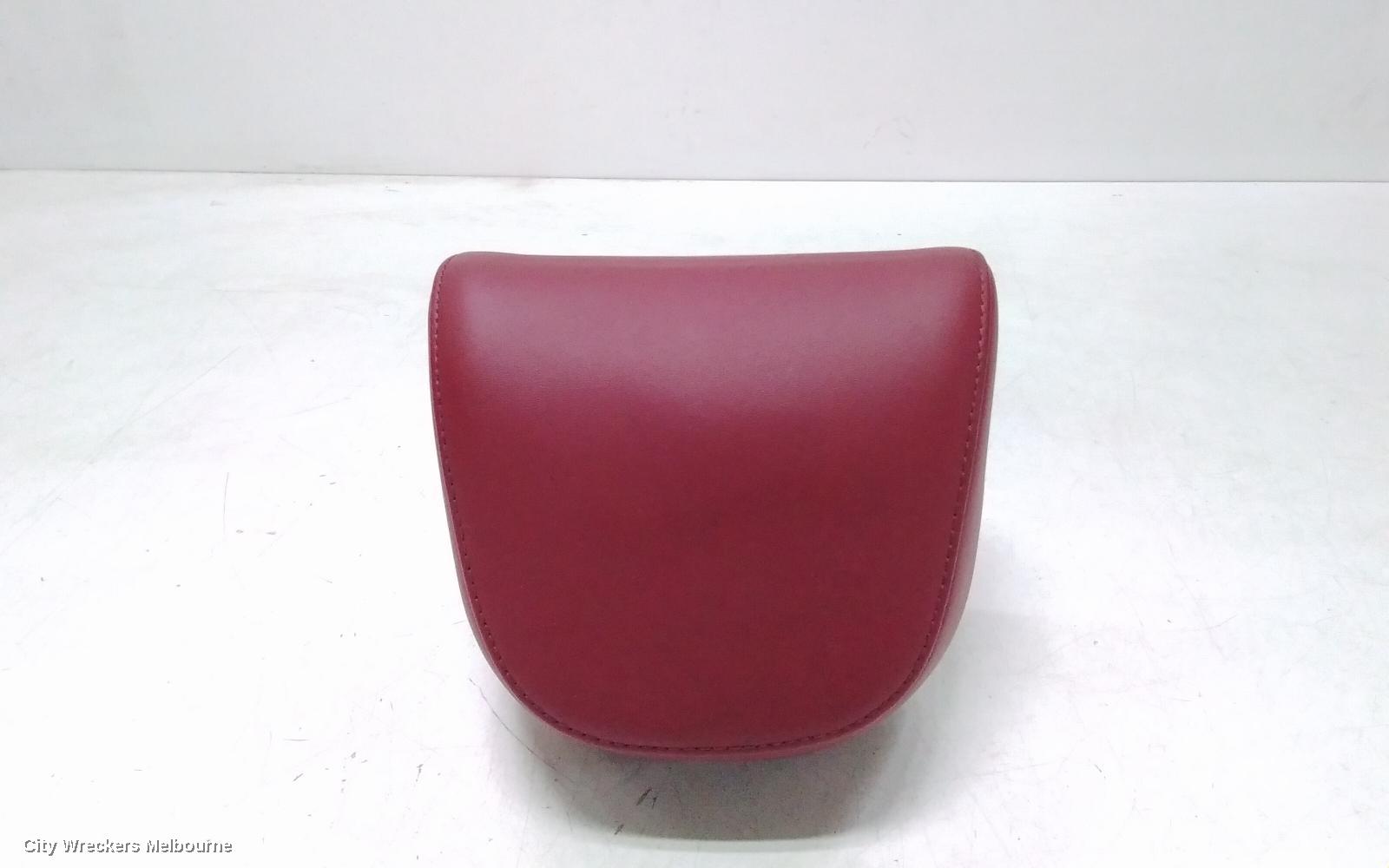 KIA STINGER HEADREST, CK, RH REAR, RED, LEATHER, GT/GT-LINE, 06/2017 - 04/2023 - Image 2