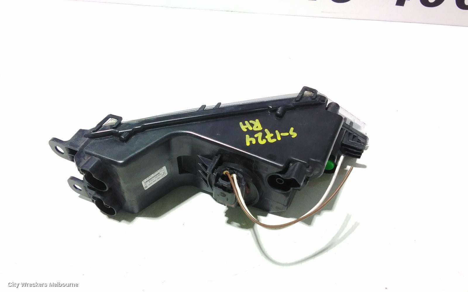 VOLKSWAGEN TIGUAN RIGHT INDICATOR/FOG/SIDE, BUMPER FOGLAMP, 5NA, 06/2016 - 05/2021 - Image 3