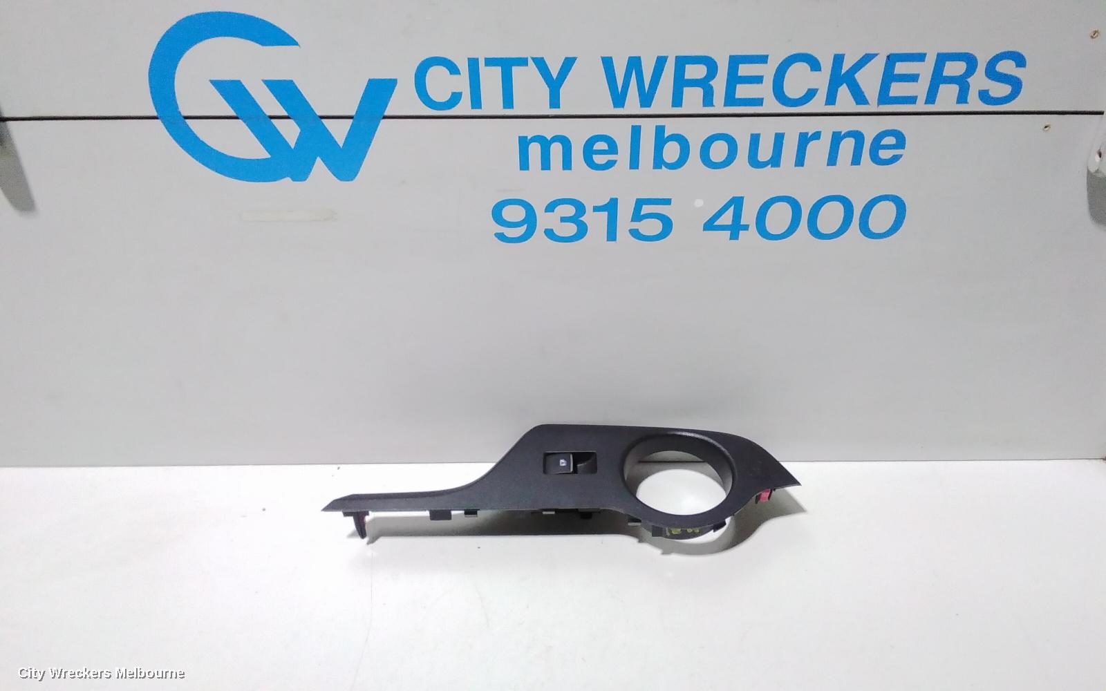 TOYOTA C-HR PWR DR WIND SWITCH, LH FRONT/LH REAR/RH REAR, GEN 1, 12/2016 ONWARDS - Image 1