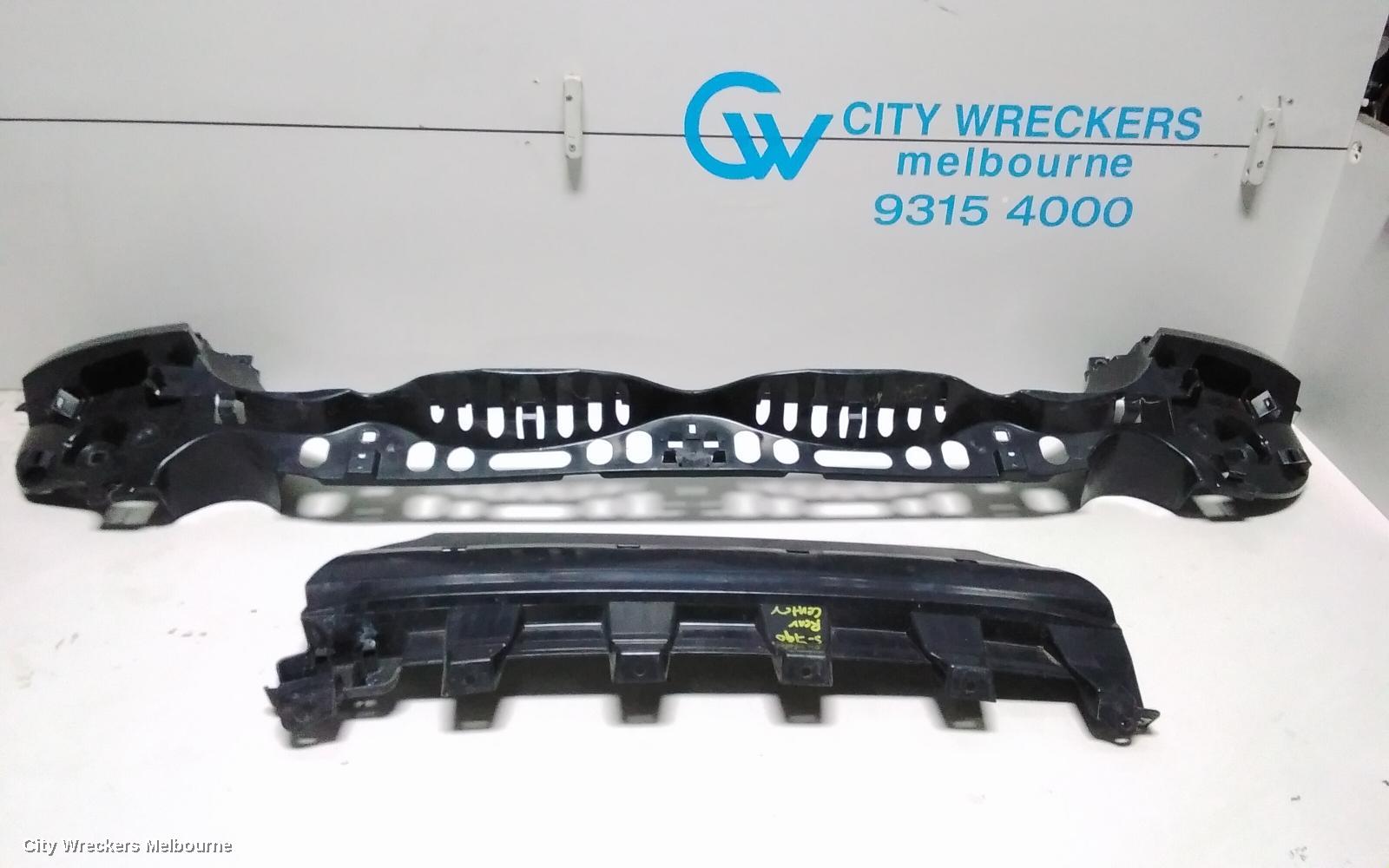 BMW 5 SERIES, F10/F11, 05/2010 - 01/2017, REAR CENTER BRAKET REFER TO PHOTOS: 75157 - Image 1