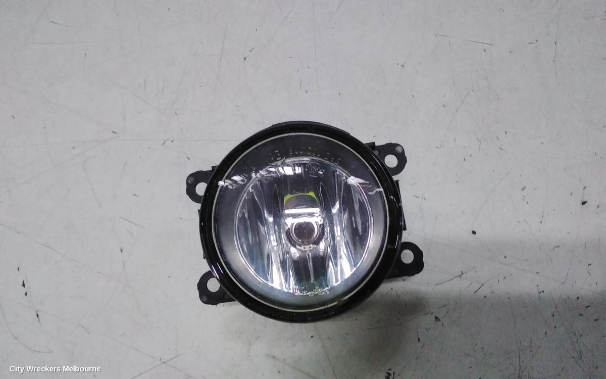 SUZUKI SWIFT RIGHT INDICATOR/FOG/SIDE, FZ, 08/2010 - 03/2017 - Image 3