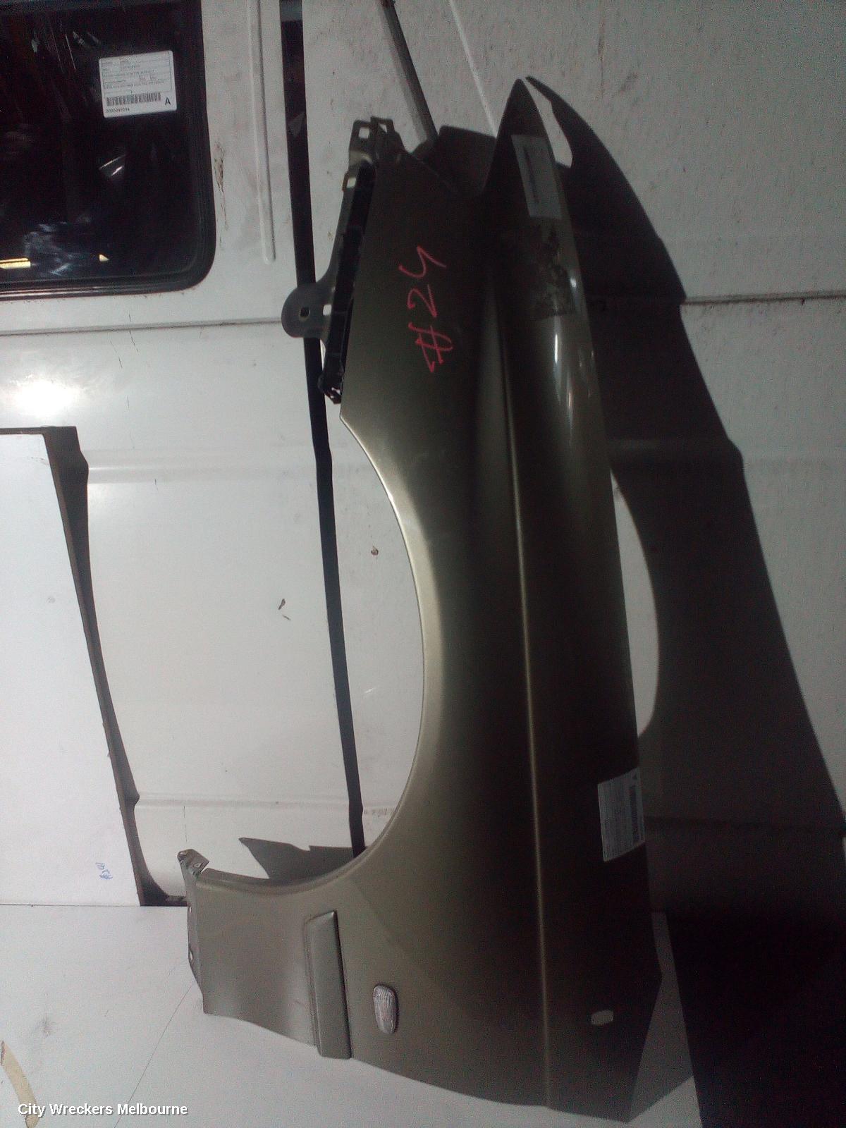 HOLDEN COMMODORE LEFT GUARD, VY1-VZ, NON FLARE TYPE, 10/2002 - 09/2007 - Image 3