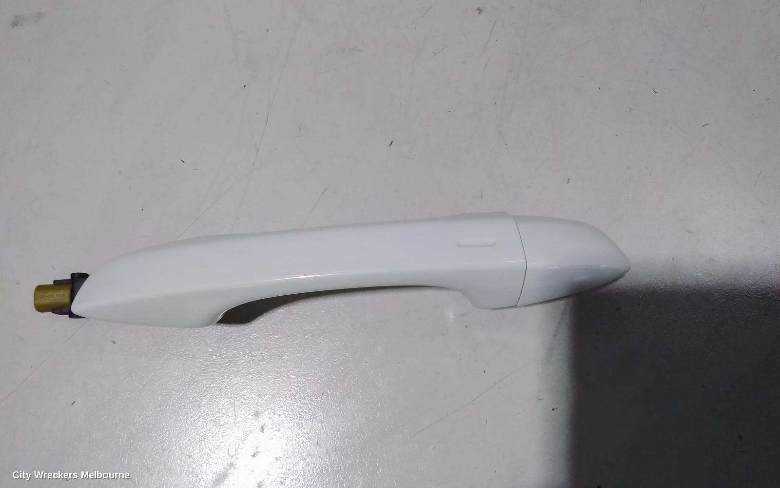 VOLKSWAGEN PASSAT DOOR HANDLE, B8/MK7, OUTER, RH REAR, 06/2015 ONWARDS - Image 2