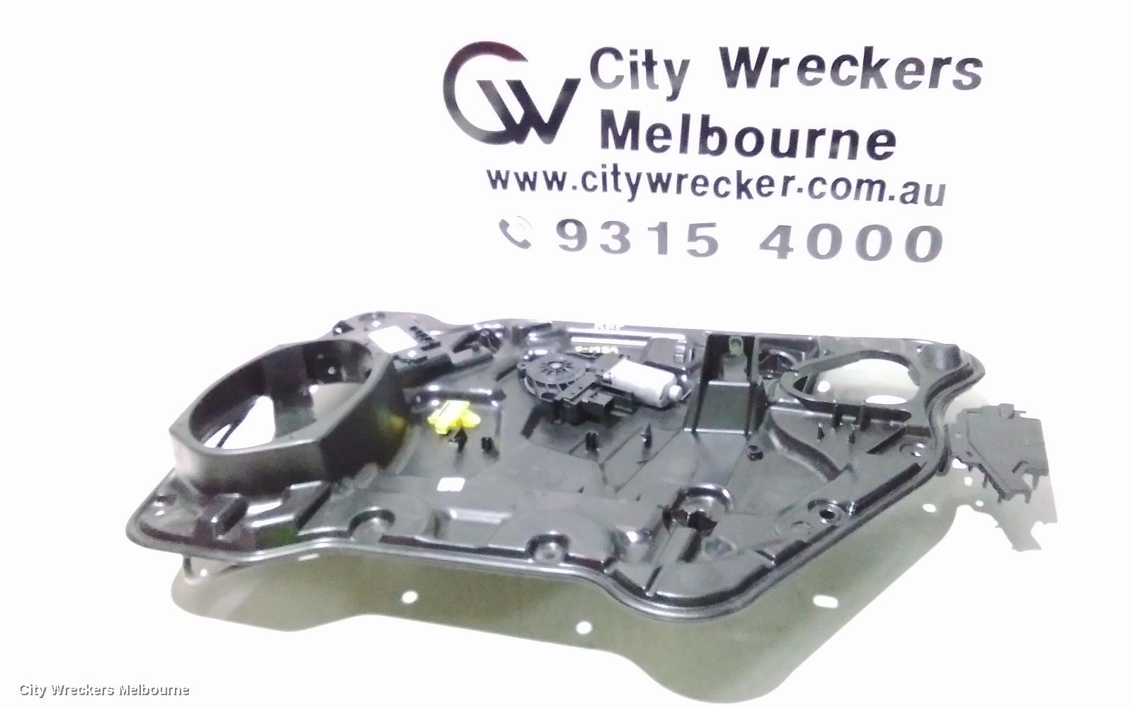 FIAT FREEMONT RIGHT FRONT WINDOW REG/MOTOR, JF, 04/2013 - 01/2017 - Image 1