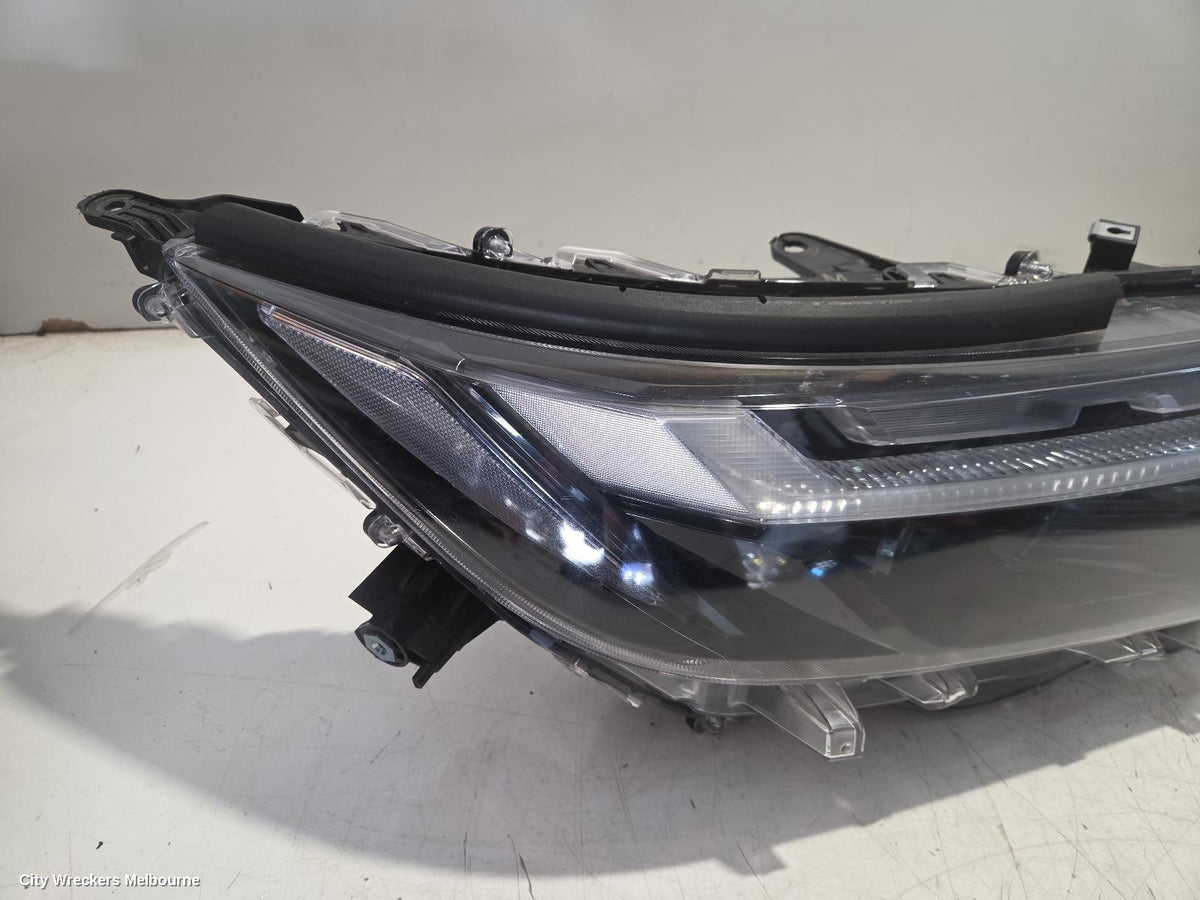 TOYOTA RAV4 RIGHT HEADLAMP, W/ LED, PROJECTOR TYPE, XA50, HEV, 06/2021 - 12/2025 - Image 3