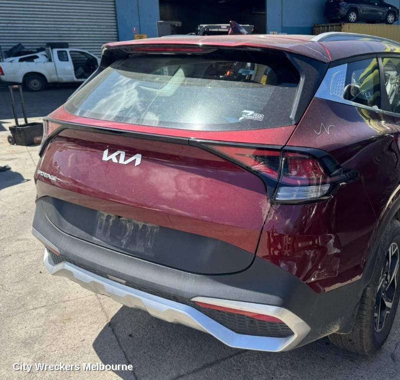 KIA SPORTAGE REAR/TAILGATE GLASS, NQ5, PRIVACY TINT, 09/2021 ONWARDS - Image 2
