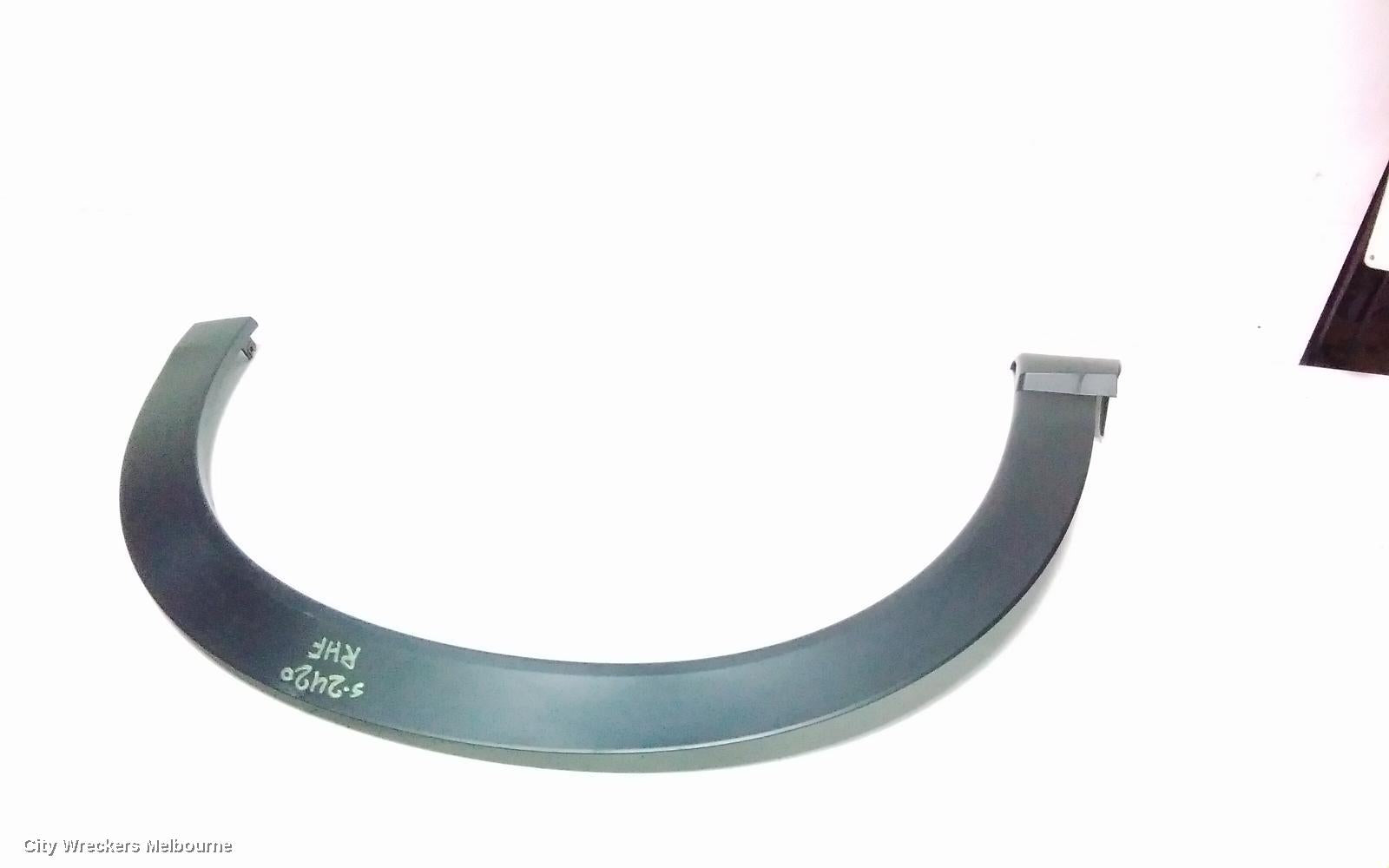 HONDA HRV WHEEL ARCH FLARE, RV, 12/2021 ONWARDS - Image 1