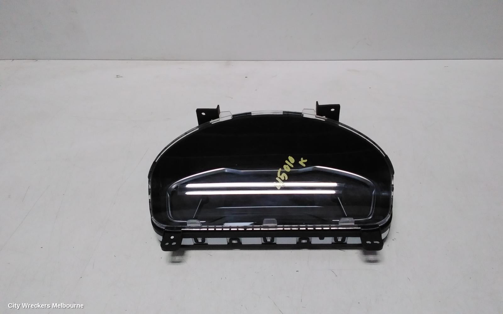LDV G10 INSTRUMENT CLUSTER, INSTRUMENT CLUSTER, DIESEL, 2.0, AUTO T/M, SV7C, VAN, 07/2021 ONWARDS - Image 1