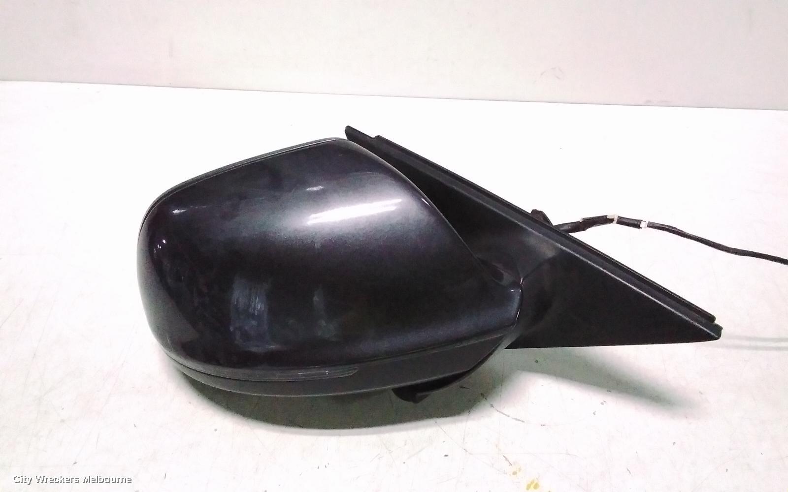 AUDI Q5 RIGHT DOOR MIRROR, 8R, MANUAL FOLD, NON LANE CHANGE ASSIST TYPE (6XC/7Y0 1PLUG, 7 WIRE), 03/2009 - 11/2014 - Image 2