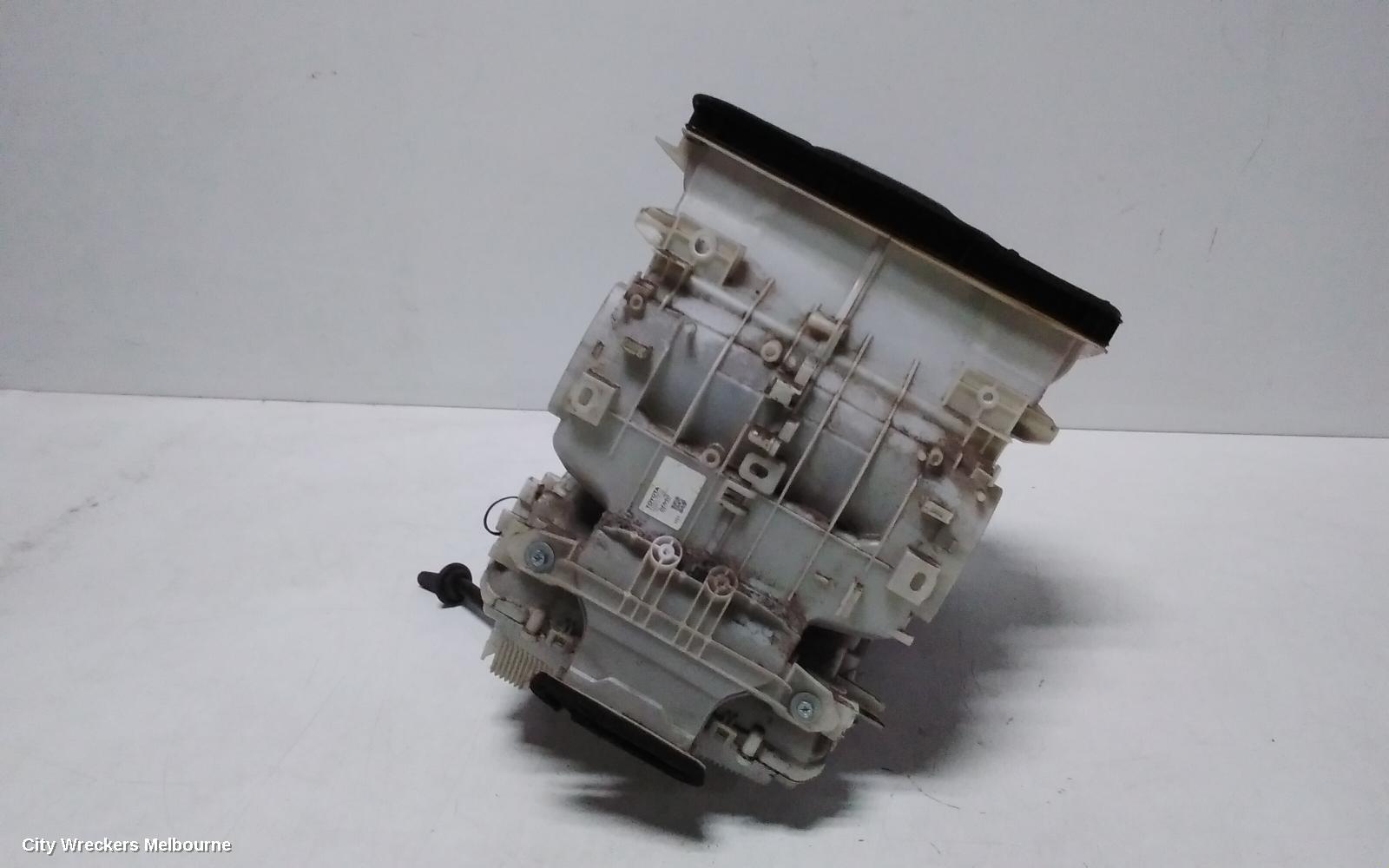 TOYOTA HIACE HEATER CORE/BOX, TRH/KDH, 03/2005 - 04/2019 - Image 1