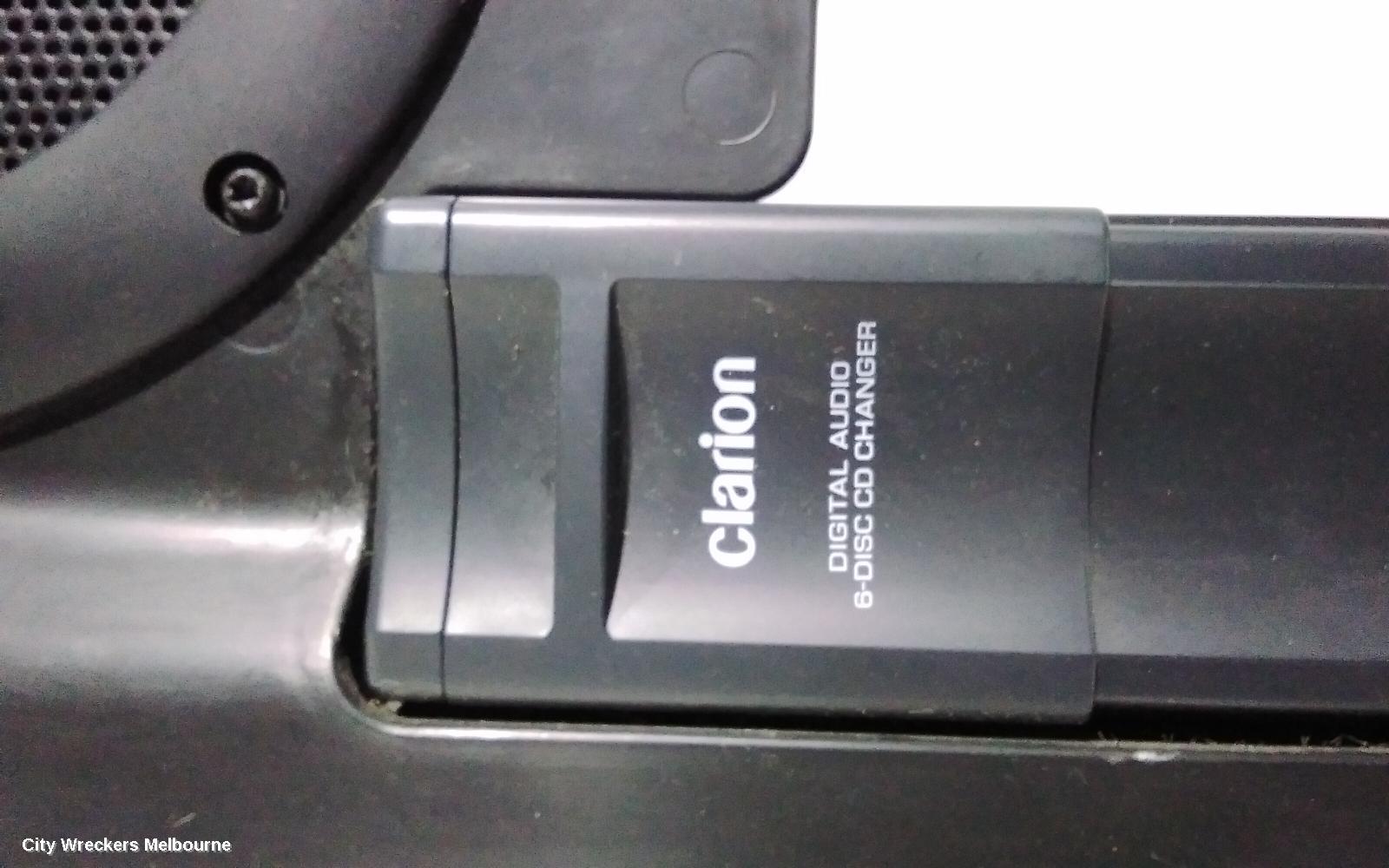 PEUGEOT 407 RADIO/CD/DVD/SAT/TV, HEAD UNIT ONLY, 6 DISC CD STACKER, 09/2004 - 06/2011 - Image 3