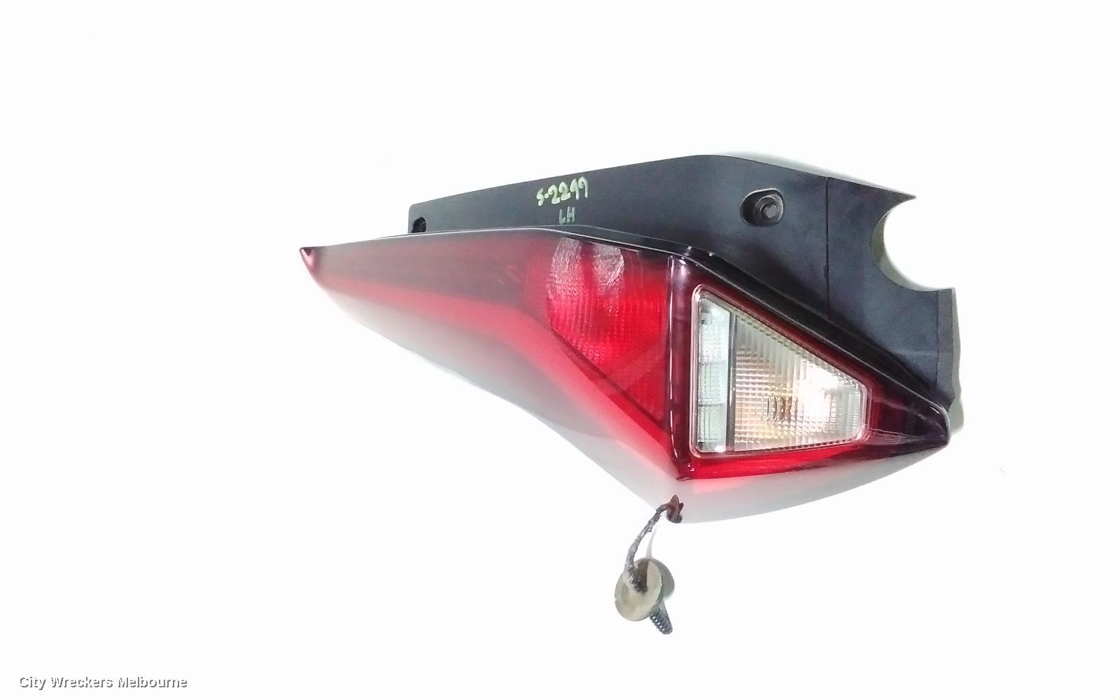 MG MG3 LEFT TAILLIGHT, SZP1, IN BODY, CLEAR ON BOTTOM, 06/2018 ONWARDS - Image 1