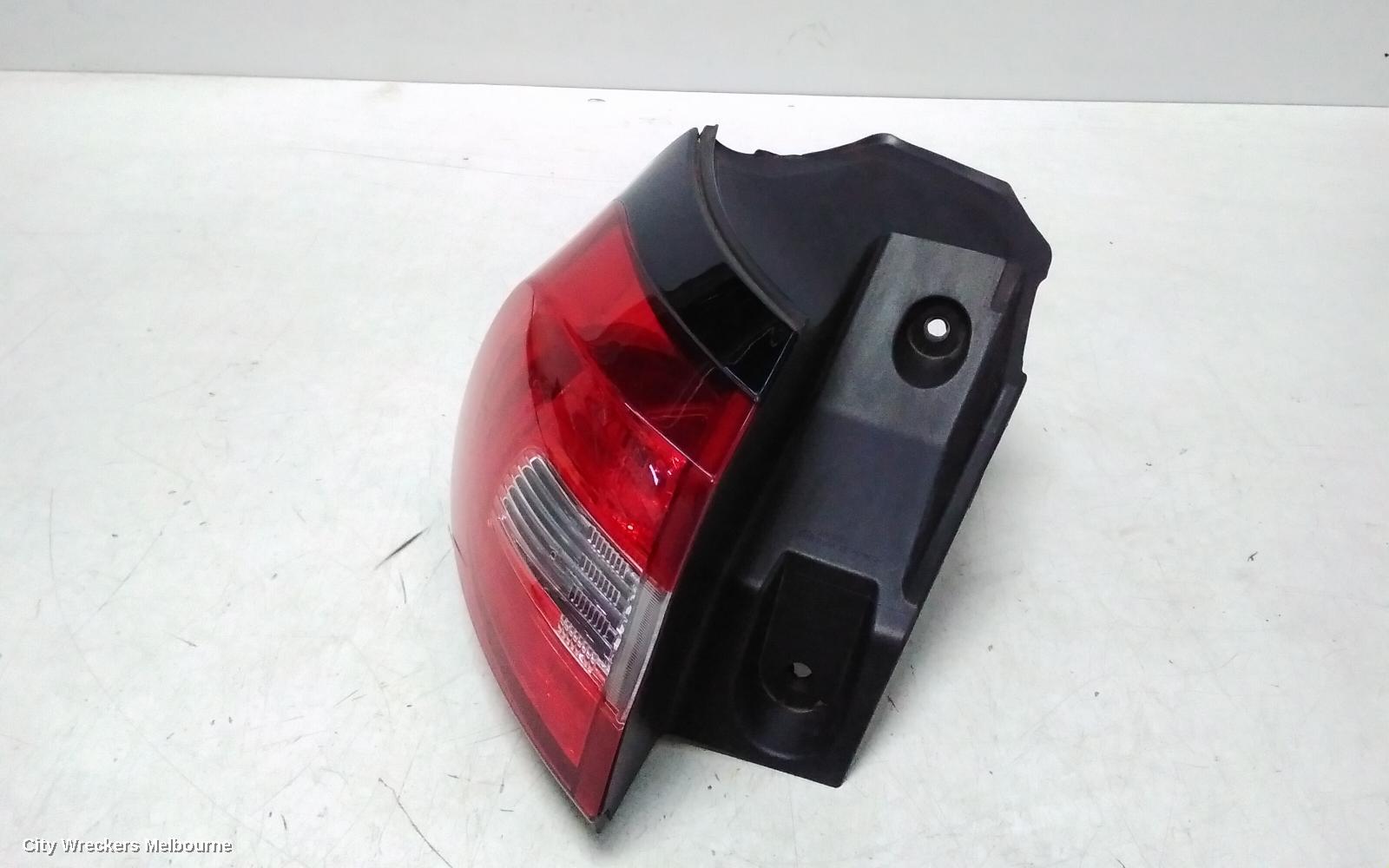 JEEP CHEROKEE LEFT TAILLIGHT, KL, IN BODY, 02/2014 - 03/2018 - Image 3