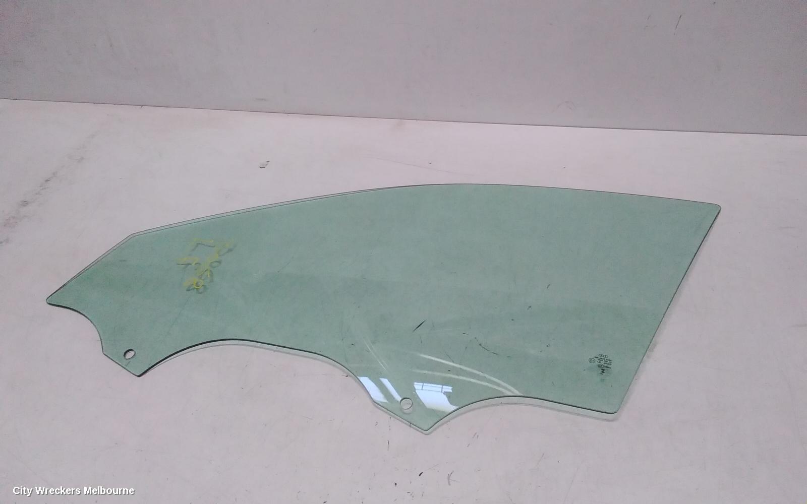AUDI Q5 LEFT FRONT DOOR WINDOW, FY, GREEN TINT TYPE, 02/2017 - 02/2025 - Image 1
