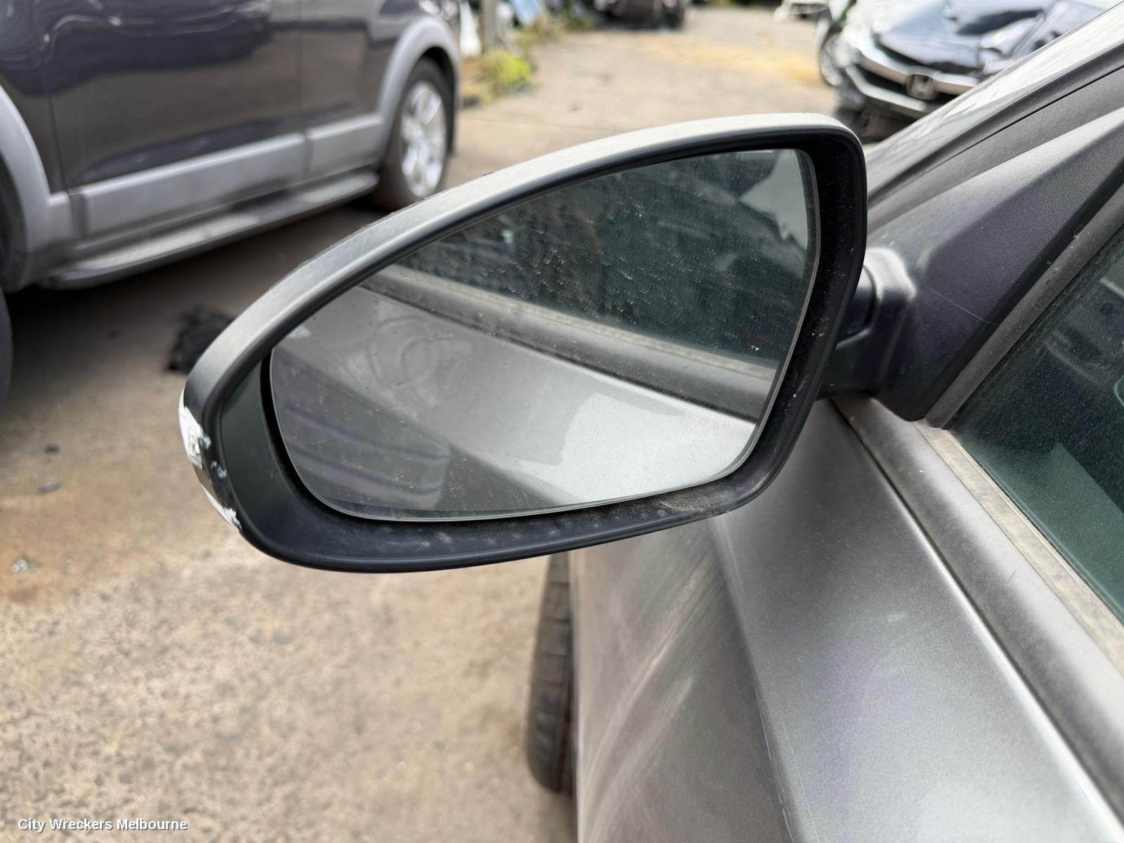 KIA CERATO LEFT DOOR MIRROR, BD, COLOUR CODED, MANUAL FOLD, NON BLIND SPOT TYPE, 04/2018 - 09/2024 - Image 2