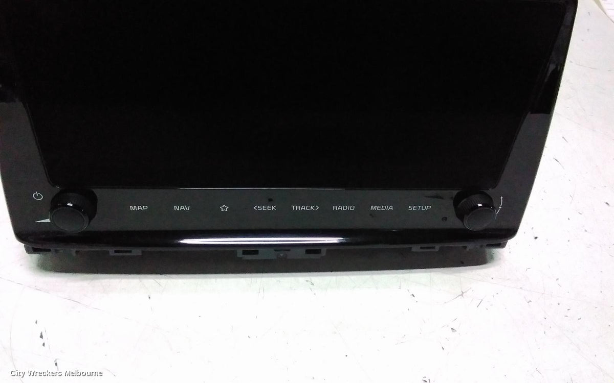 KIA CERATO RADIO/CD/DVD/SAT/TV, HEAD UNIT & TOUCHSCREEN, 10.25IN, W/ NAVIGATION TYPE, BD, 04/2021 ONWARDS - Image 3