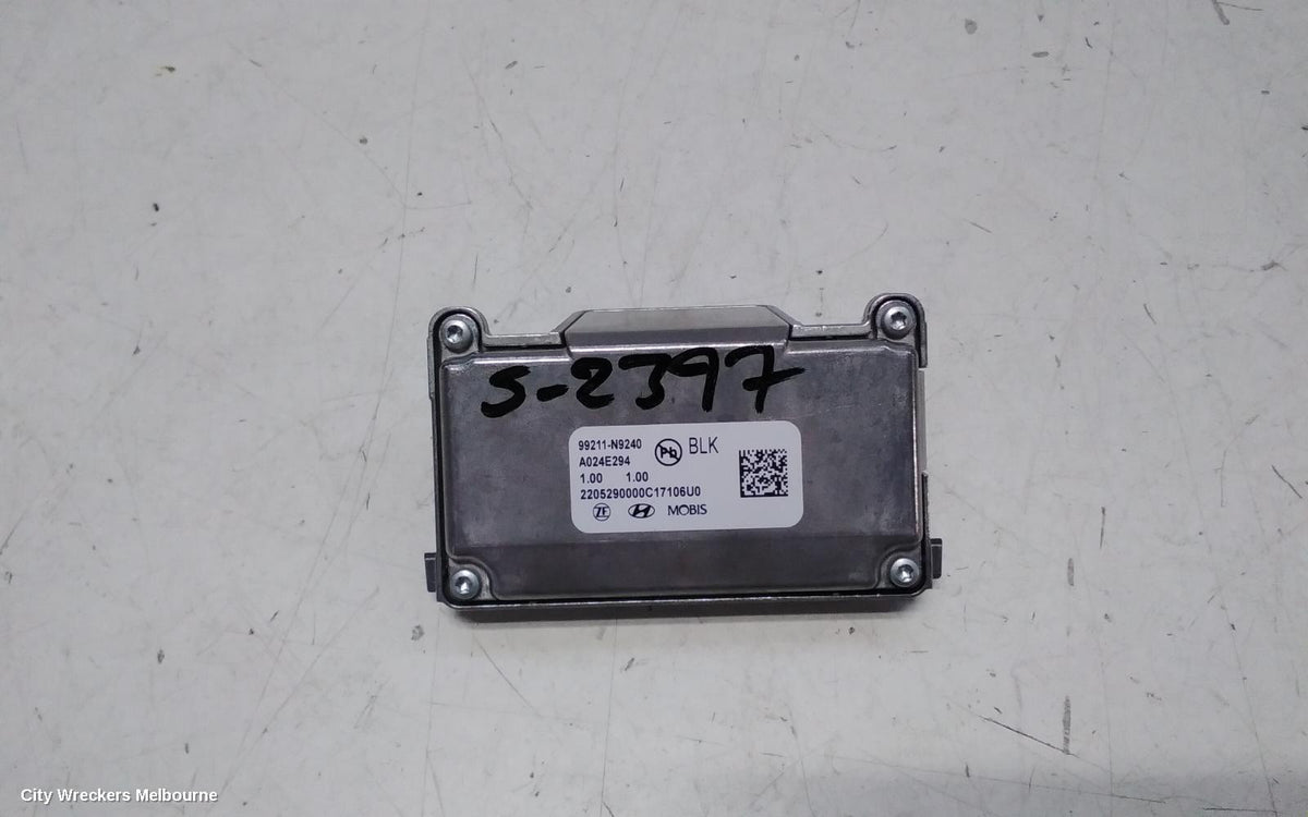 HYUNDAI TUCSON REVERSE CAMERA, FRONT CAMERA (WINDSCREEN MOUNTED), NX4, 02/2021 - 01/2024 - Image 1