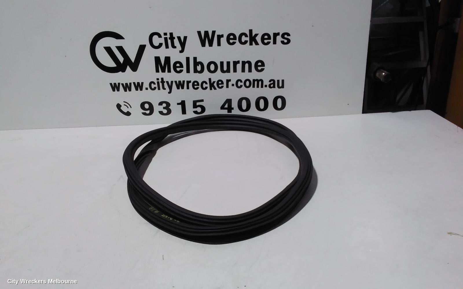 AUDI Q7 SEAL, RHR: 99601, 4M, 07/2015 ONWARDS - Image 1