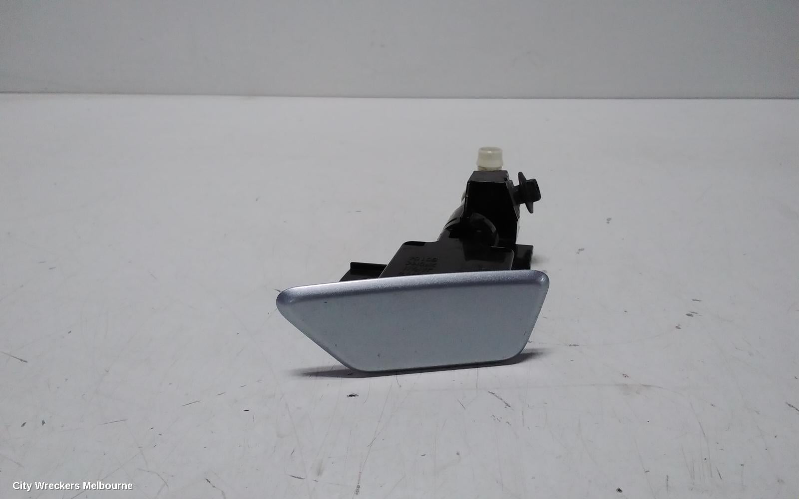 SUBARU XV WASHER JET, G4X, 08/2011 - 04/2017 - Image 1