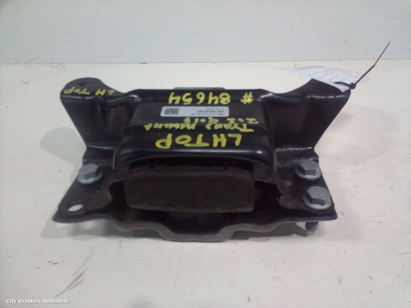 VOLKSWAGEN GOLF MOUNT, GEN 7, 11/2012 - 08/2020 - Image 3