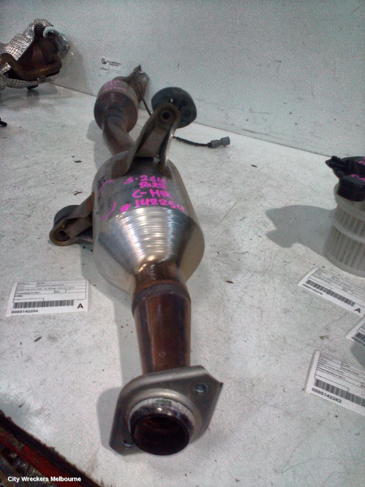 TOYOTA C-HR CATALYTIC CONVERTER, UNDER CAR-CAT TYPE, 1.8, PETROL, ZYX10R, 10/2019 ONWARDS - Image 2