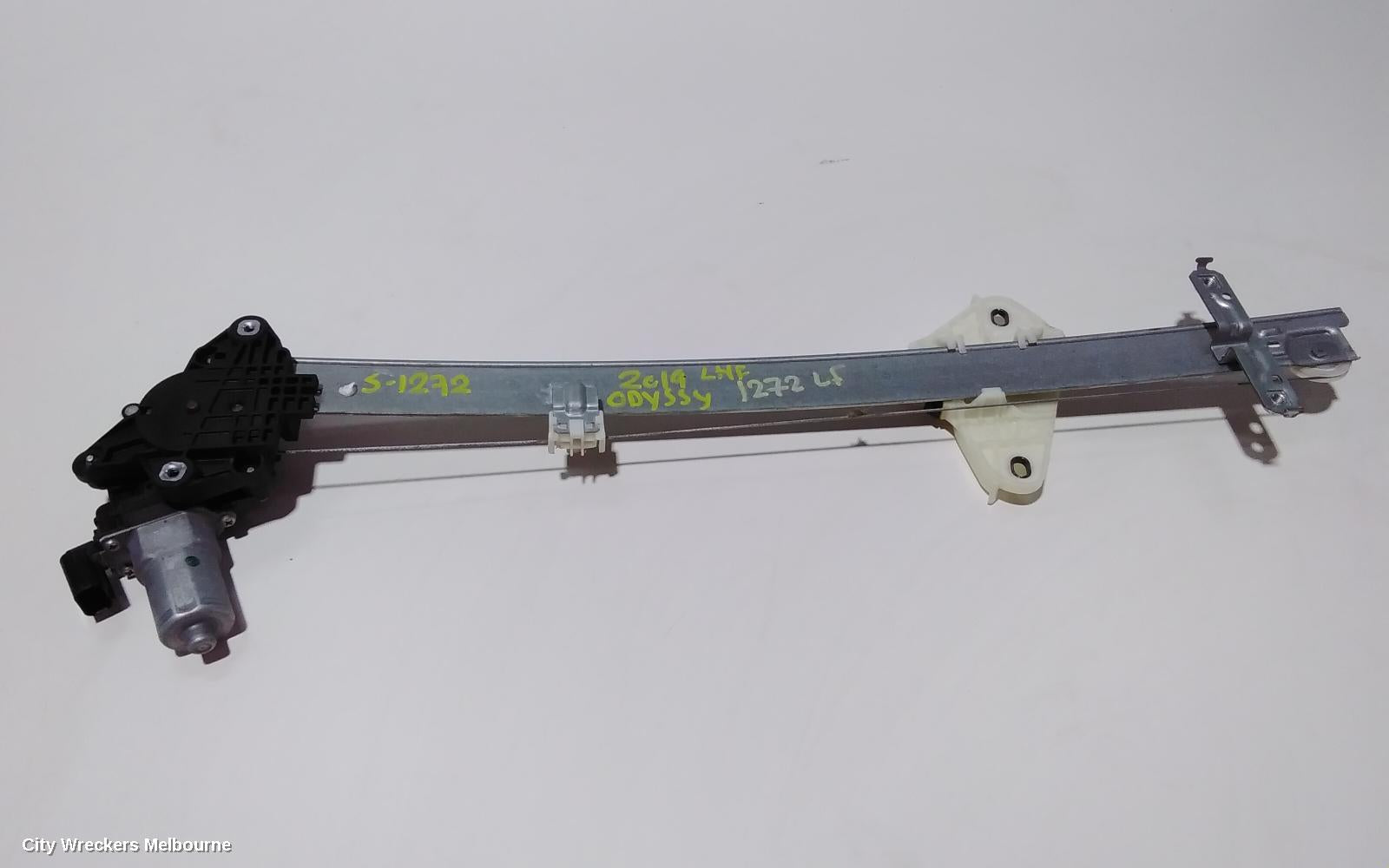HONDA ODYSSEY LEFT FRONT WINDOW REG/MOTOR, RC1, VTI, 12/2017 - 12/2020 - Image 1