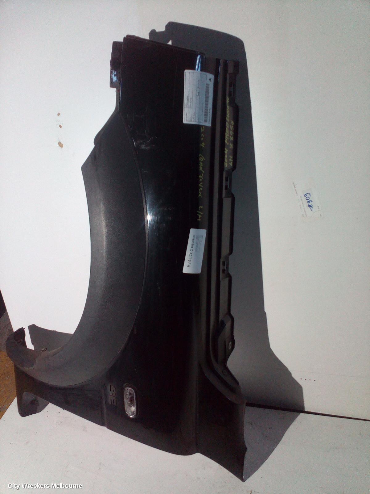 LAND ROVER FREELANDER LEFT GUARD, 03/1998 - 02/2004 - Image 3
