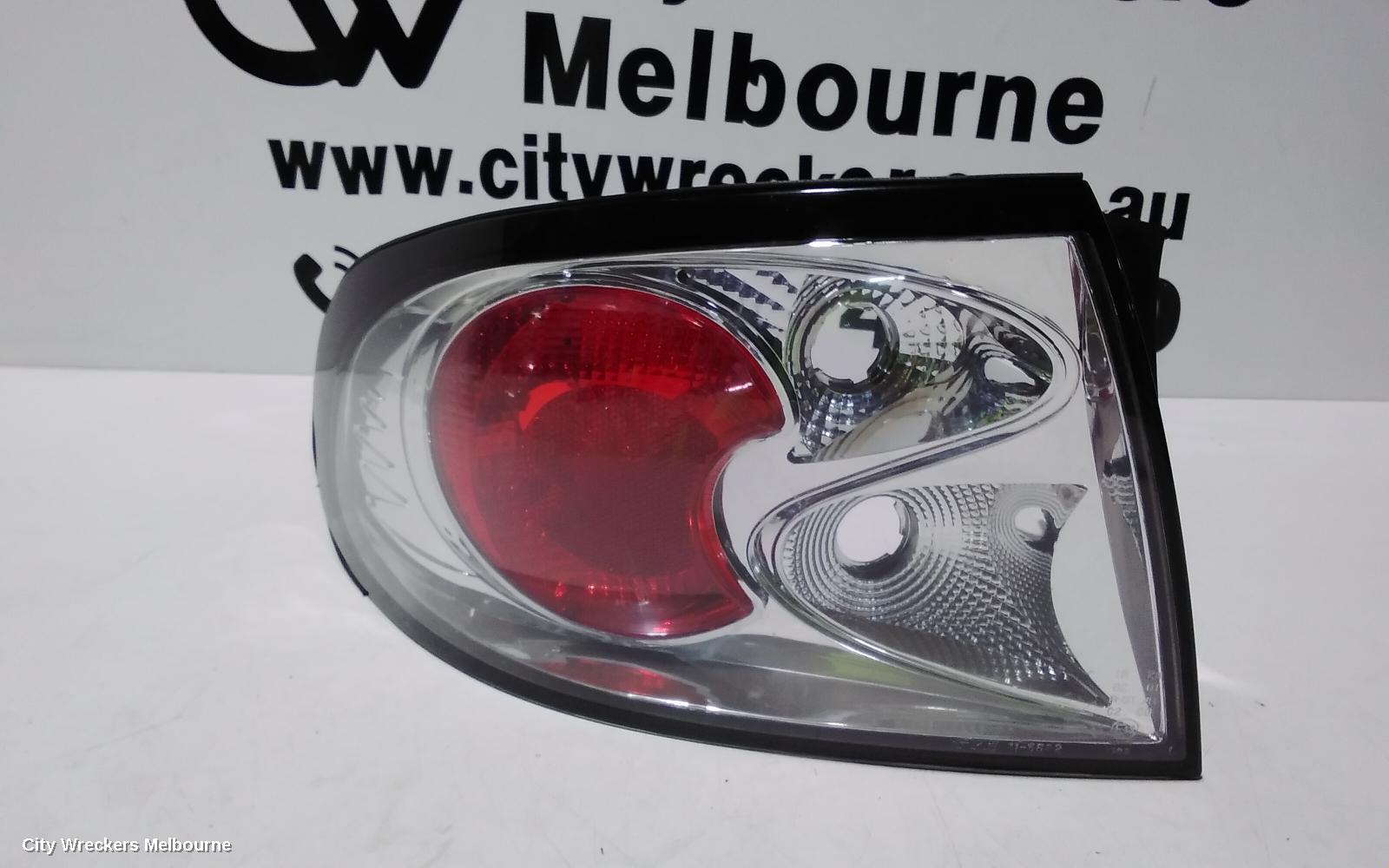 HOLDEN COMMODORE LEFT TAILLIGHT, VX, SEDAN, BERLINA/CALAIS, 10/2000 - 09/2002 - Image 3