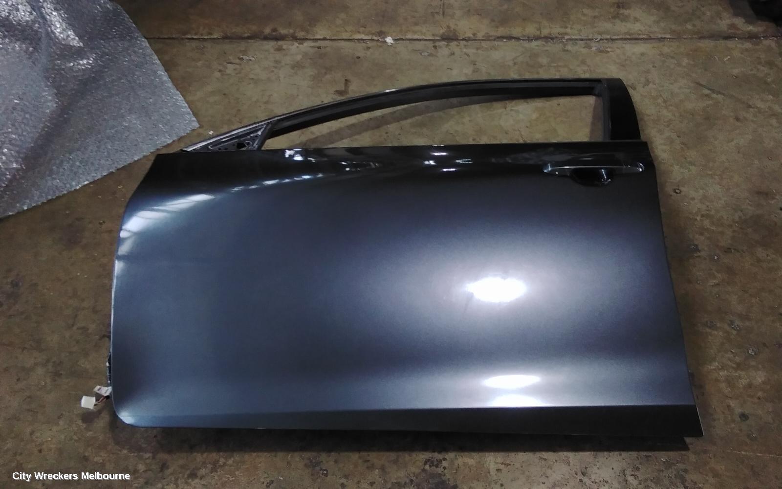 TOYOTA CAMRY LEFT FRONT DOOR, ASV50/AVV50, 04/2015 - 10/2017 - Image 2