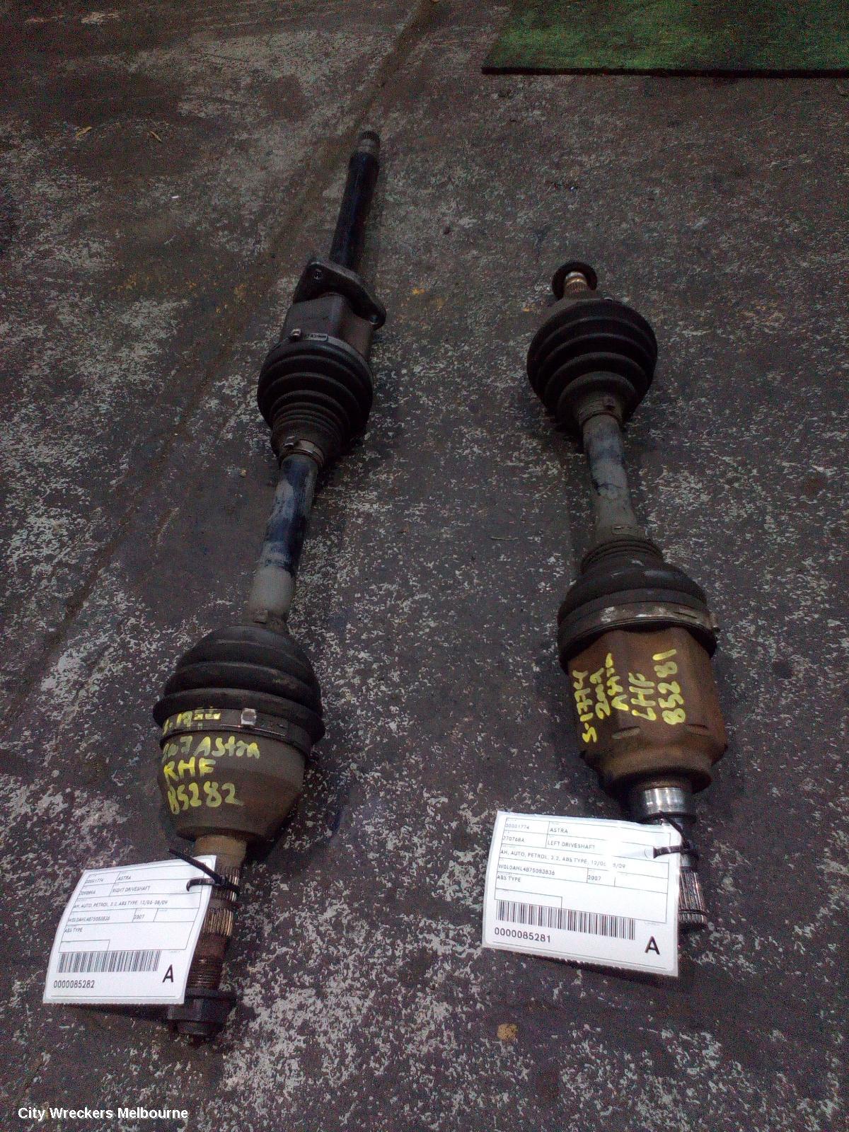 HOLDEN ASTRA LEFT DRIVESHAFT, AH, AUTO, PETROL, 2.2, ABS TYPE, 12/2006 - 08/2009 - Image 2