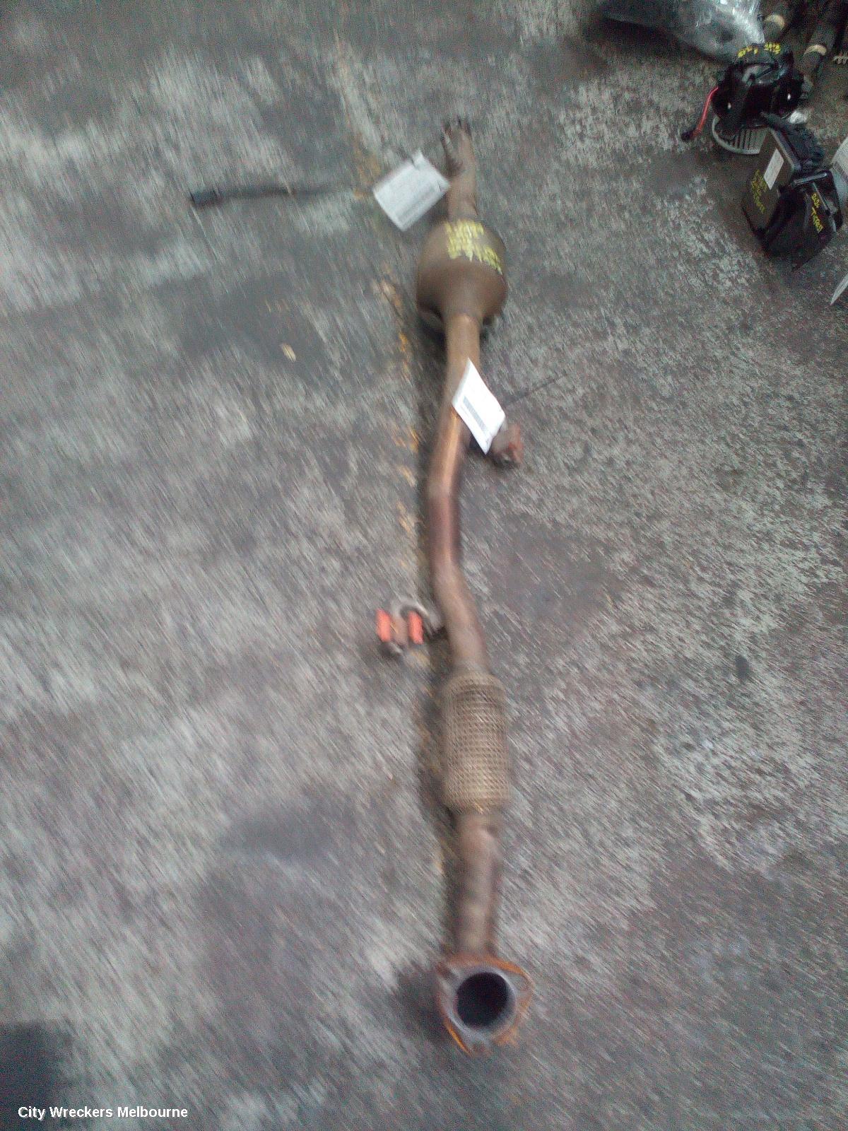 VOLKSWAGEN POLO CATALYTIC CONVERTER, UNDER CAR-CAT TYPE, 1.4, PETROL, CGGB CODE, 6R, 05/2010 - 05/2014 - Image 1