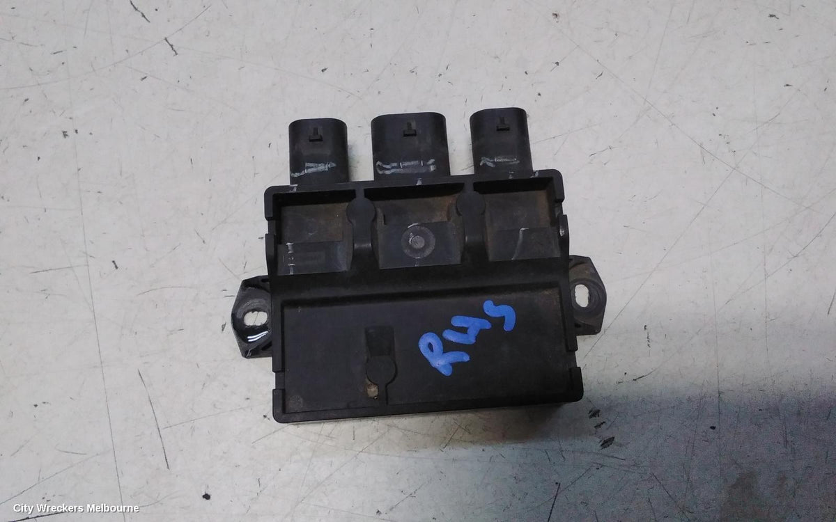 FORD EVEREST, UB, MISC, 06/2022 ONWARDS, RHS LIFTGATE ACTUATOR MODULE //  LIFTGATE CONTROL MODULE MOTION SENSOR IN THE REAR BAR ~ N1WT-14F679-BD: 149270 - Image 1