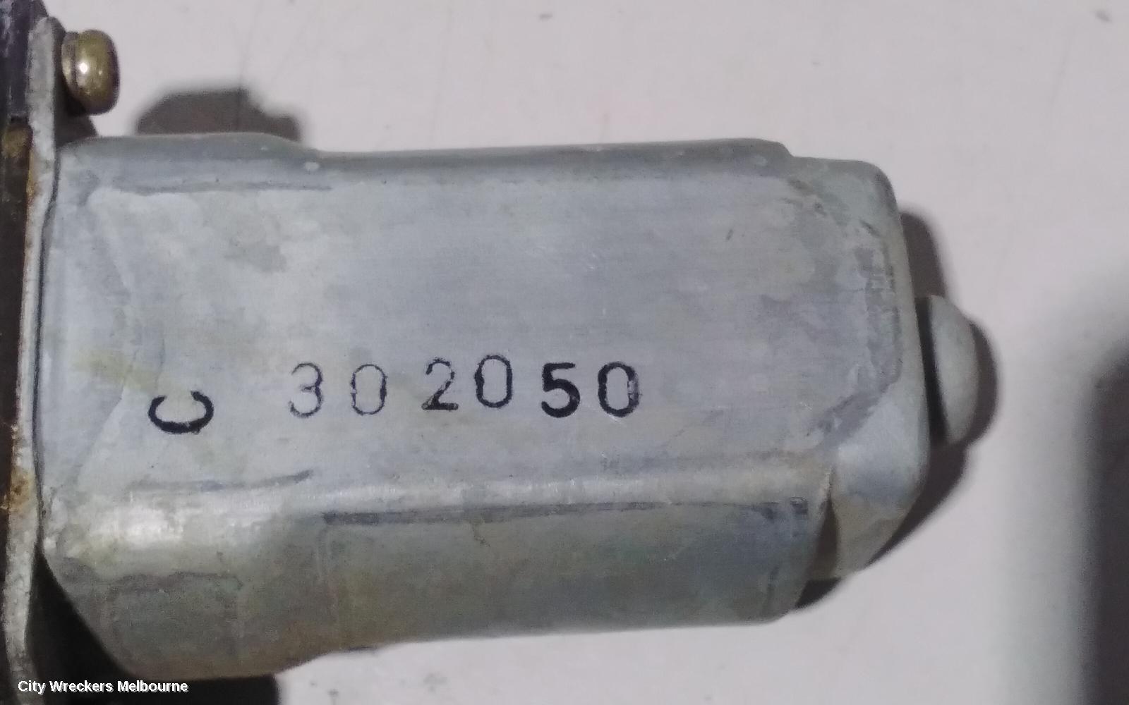 HONDA CIVIC RIGHT FRONT WINDOW REG/MOTOR, 7TH GEN, POWER, SEDAN, 11/2000 - 12/2005 - Image 2