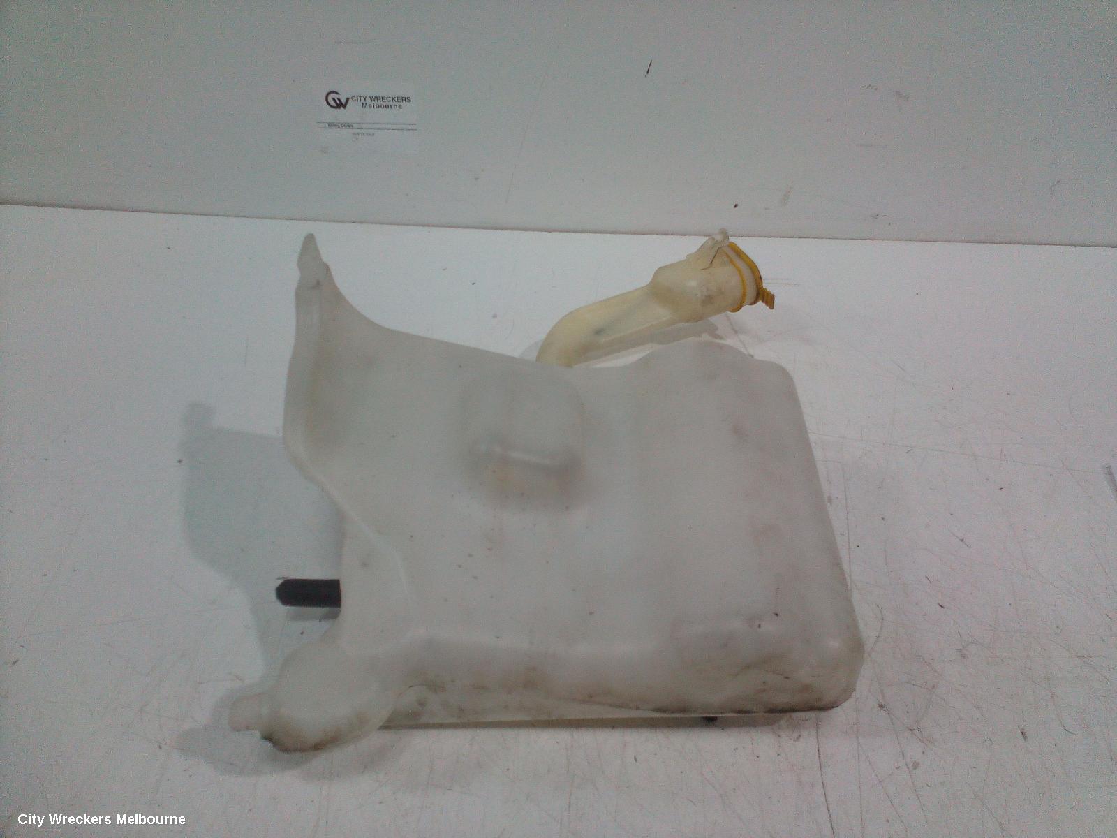MERCEDES C CLASS WASHER BOTTLE, S203/CL203, SEDAN/COUPE, 2 PUMP TYPE, 11/2000 - 06/2007 - Image 3