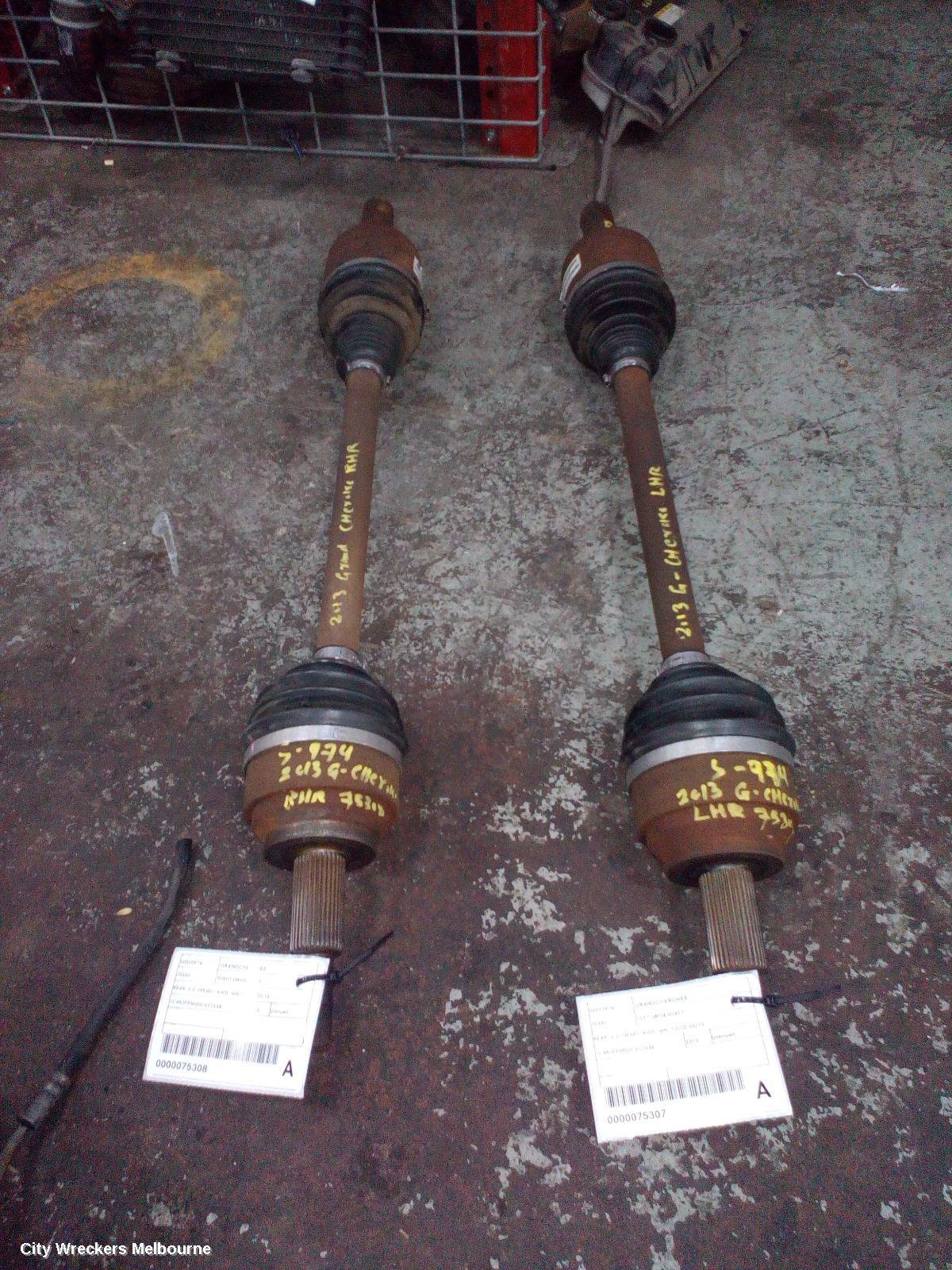 JEEP GRANDCHEROKEE LEFT DRIVESHAFT, REAR, 3.0, DIESEL, AWD, WK, 10/2010 - 03/2013 - Image 2