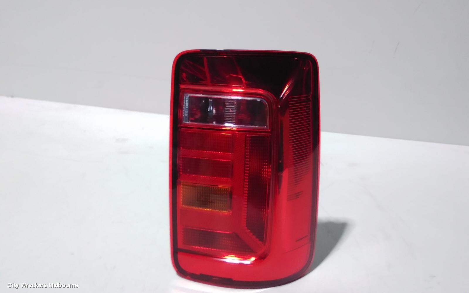 VOLKSWAGEN CADDY RIGHT TAILLIGHT, 2KN, BARN DOOR TYPE, 07/2015 - 02/2021 - Image 2