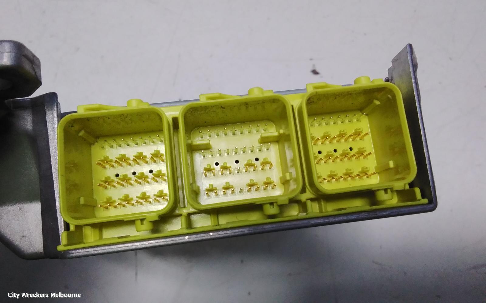 TOYOTA COROLLA AIRBAG MODULE/SENSOR, MODULE, HYBRID, ZWE211R, 07/2018 ONWARDS - Image 3