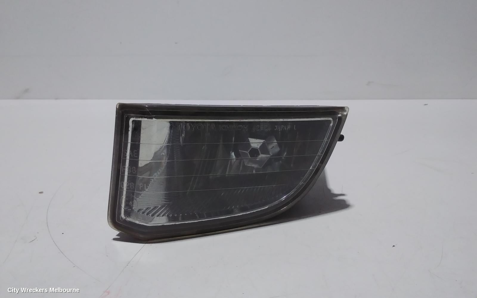 TOYOTA RAV4 LEFT INDICATOR/FOG/SIDE, BUMPER FOGLAMP, ACA2#R, CRUISER, LENS# 42-24, 07/2000 - 07/2003 - Image 1