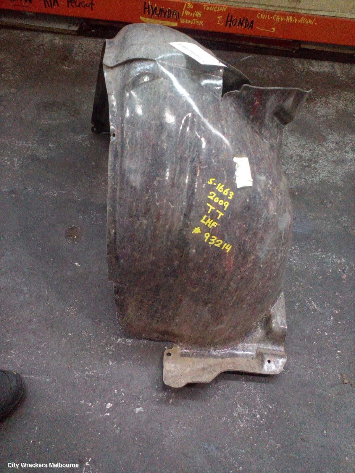 AUDI TT LEFT GUARD LINER, 8J, 09/2006 - 12/2014 - Image 2