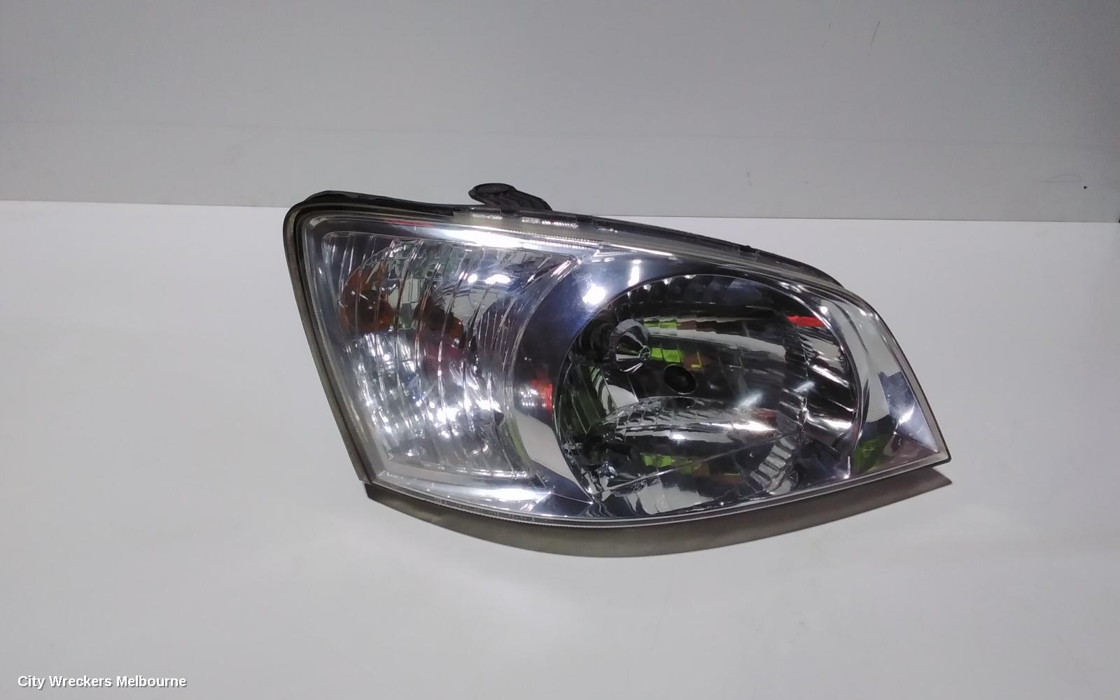 HYUNDAI GETZ RIGHT HEADLAMP, TB, 09/2002 - 09/2005 - Image 1